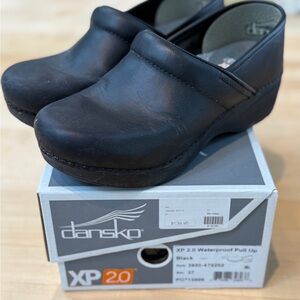 Dansko Women's Classic Black Mules